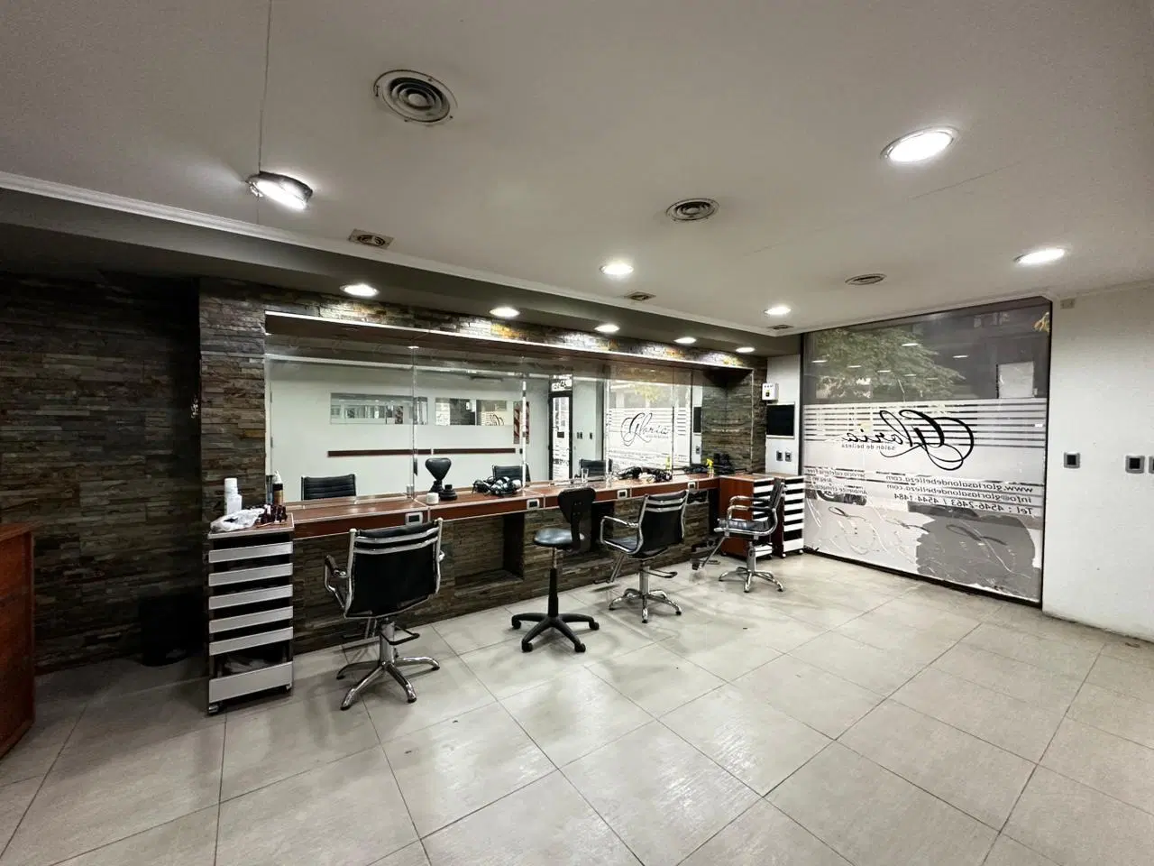 Alquiler | Local comercial en Saavedra 3