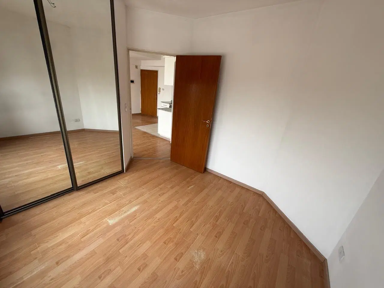 Alquiler | Departamento 2 ambientes con balcón | Saavedra 5