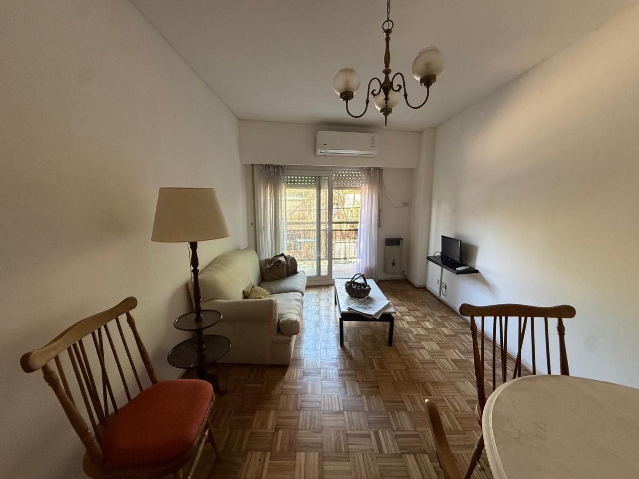 Foto de Alquiler | Departamento 3 ambientes con balcón | Coghlan, imagen 1