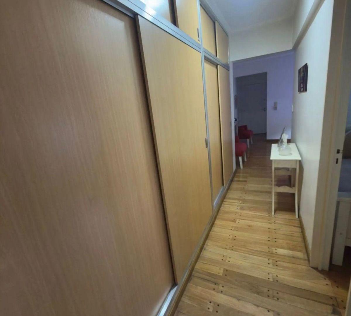 Foto de Departamento de 50 m² con 2 dormitorios en venta en Belgrano Chico, imagen 4