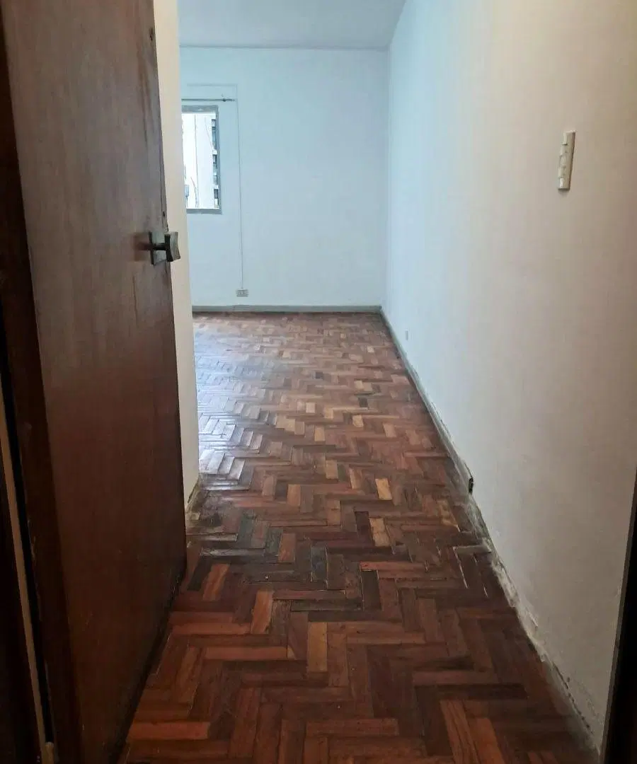 MONOAMBIENTE - MUY LUMINOSO - CONTRAFRENTE - PULMÓN DE MANZANA - APTO PROFESIONAL O VIVIENDA -23 M² 3