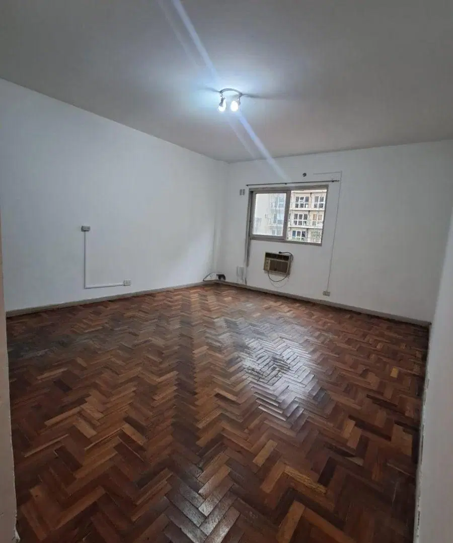 MONOAMBIENTE - MUY LUMINOSO - CONTRAFRENTE - PULMÓN DE MANZANA - APTO PROFESIONAL O VIVIENDA -23 M² 2