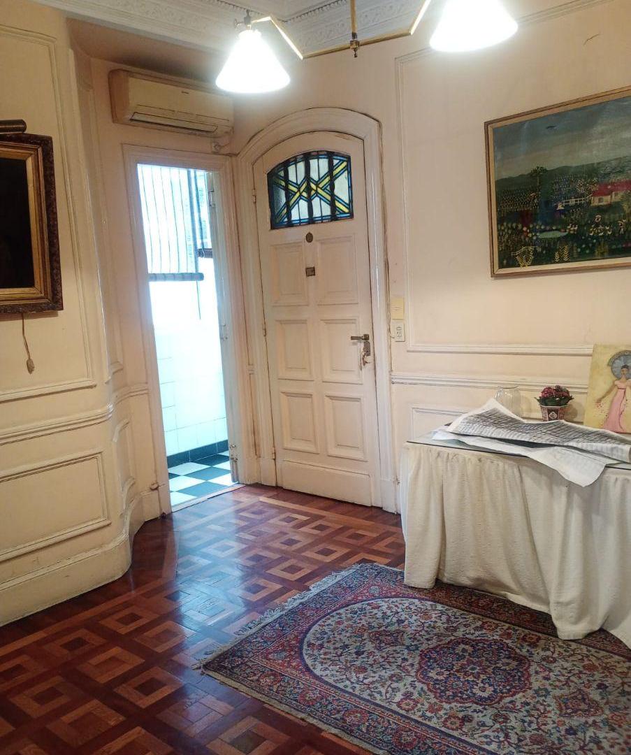 Foto de ED. ESTILO FRANCE- PISO - 7 AMBIENTES - DEP. DE SERVICIO- BALCÓN -DOBLE, imagen 5