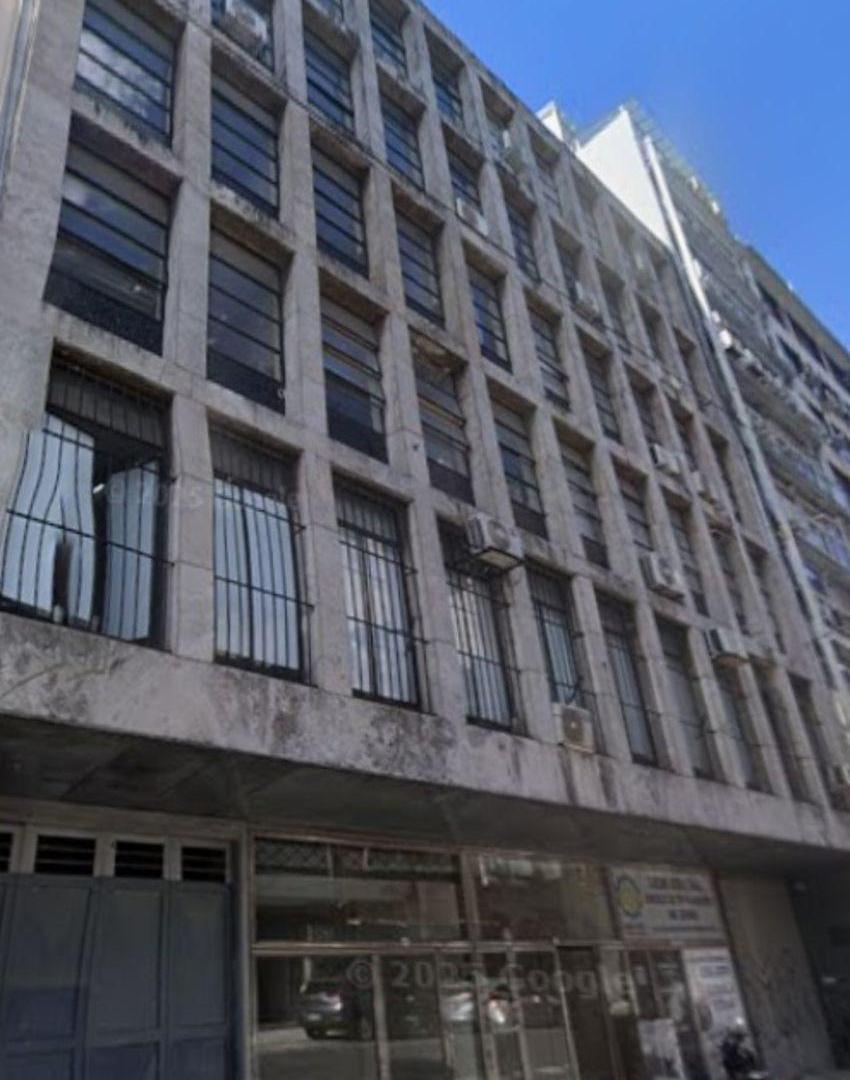 Foto de Oficina de 15 m² en Edificio Profesional en Monserrat., imagen 1