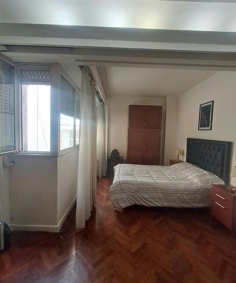 Foto de IDEAL 2 PERSONAS!! MONOAMBIENTE - AMOBLADO - LATERAL - MUY LUMINOSO, imagen 1