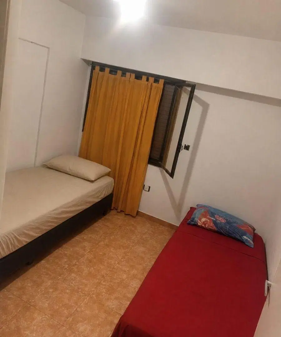 Beccar Dto. 5 ambientes, ideal para flias que buscan amplitud, baño, toilette, próximo Av. Rolon 1
