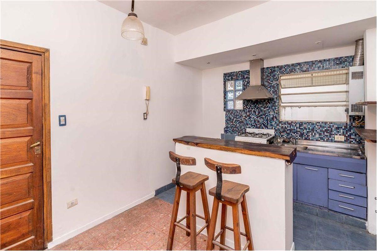 Foto de Lindísimo PH reciclado, atípico, super lindo y luminoso! con 2 patios y, imagen 4