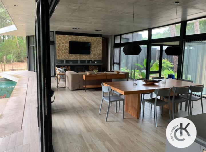 Foto de CASA EN CARILO | ALQUILER TEMPORAL | PISCINA, imagen 5