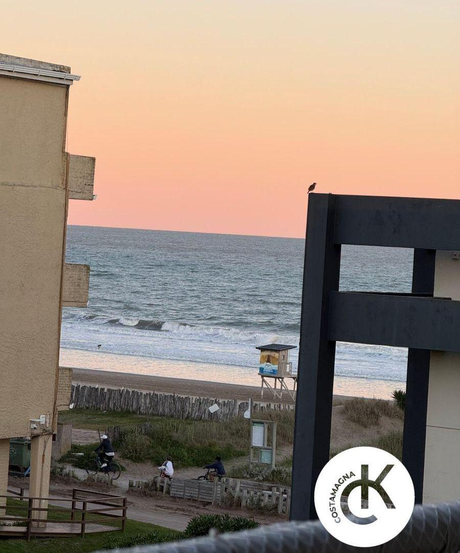 Foto de DEPARTAMENTO EN PINAMAR | ALQUILER TEMPORAL | VISTA LATERAL AL MAR, imagen 5