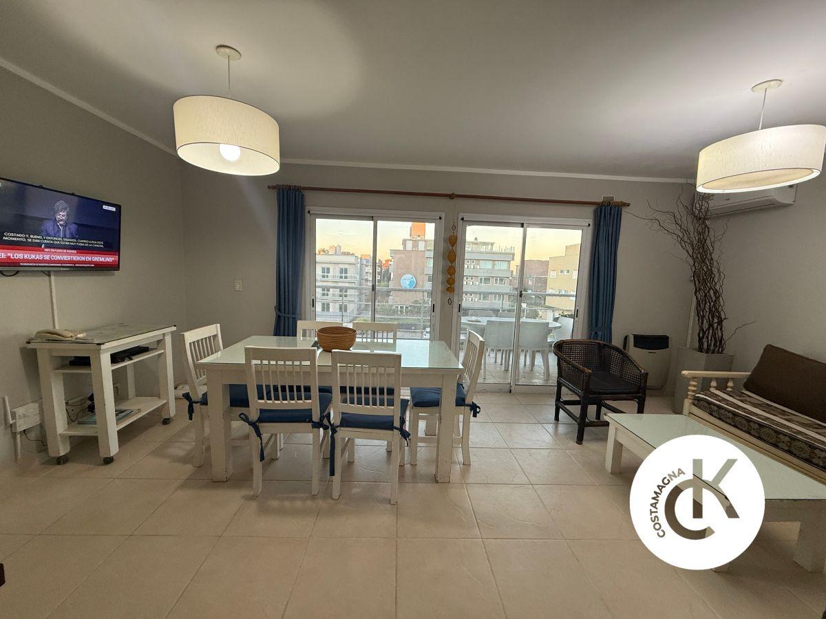 Foto de DEPARTAMENTO EN PINAMAR | ALQUILER TEMPORAL | VISTA LATERAL AL MAR, imagen 2