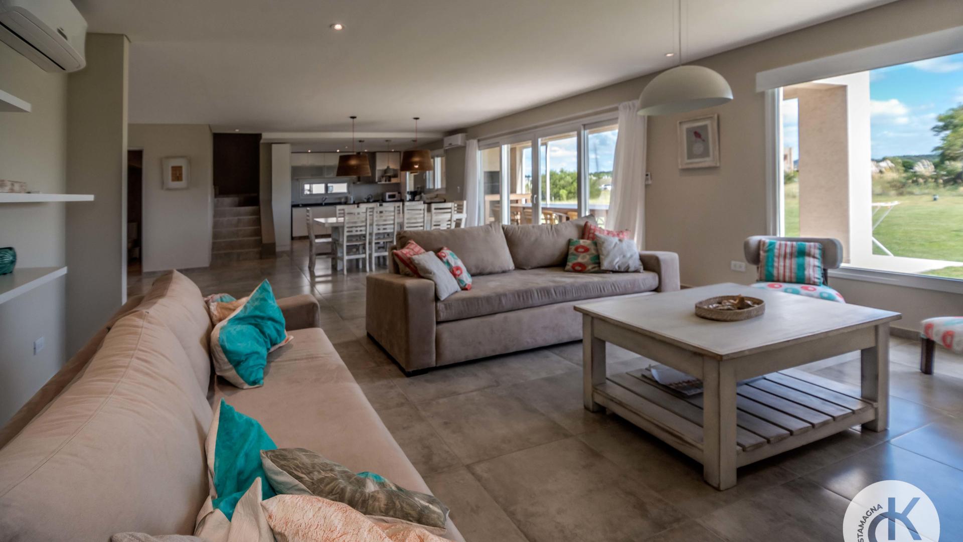 Foto de Casa con Piscina en Alquiler | Costa Esmeralda | Temporada 2025, imagen 3