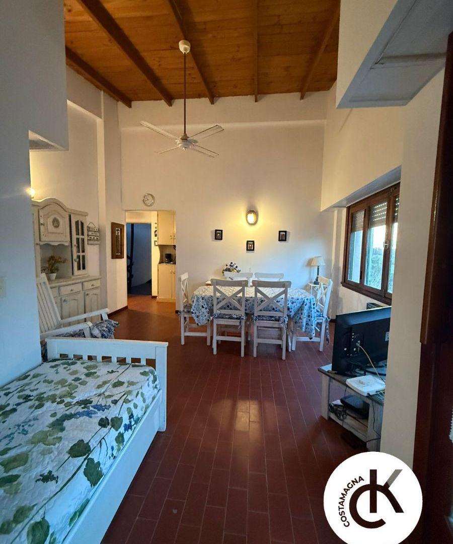 Foto de DEPARTAMENTO 2 AMBIENTES | VISTA LATERAL AL MAR | EN VENTA | PINAMAR, imagen 2