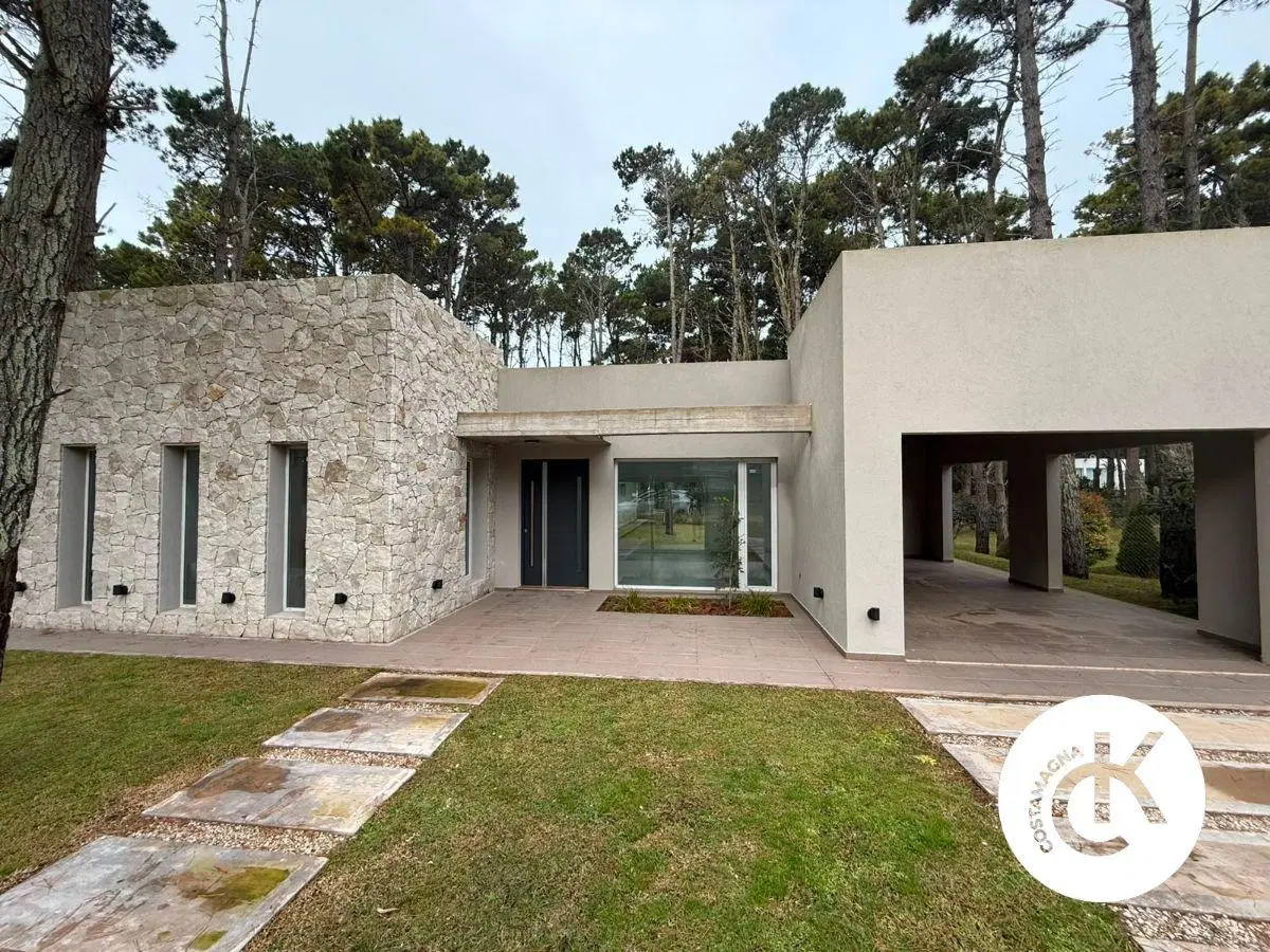 CASA A ESTRENAR | EN VENTA | 4 AMBIENTES | BARRIO ÁLAMOS | PINAMAR 5