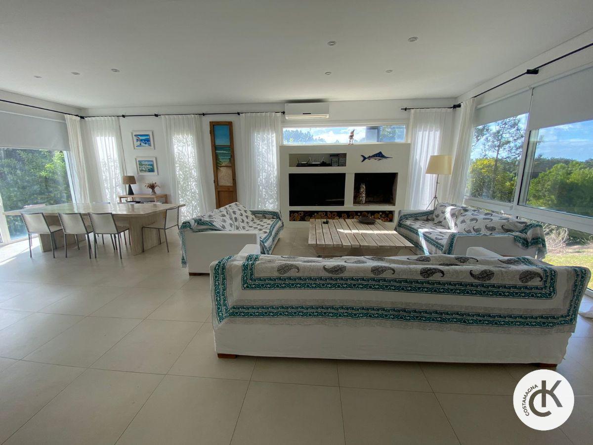 Foto de CASA EN ALQUILER | TEMPORADA 2027 | PISCINA | COSTA ESMERALDA | BARRIO, imagen 1