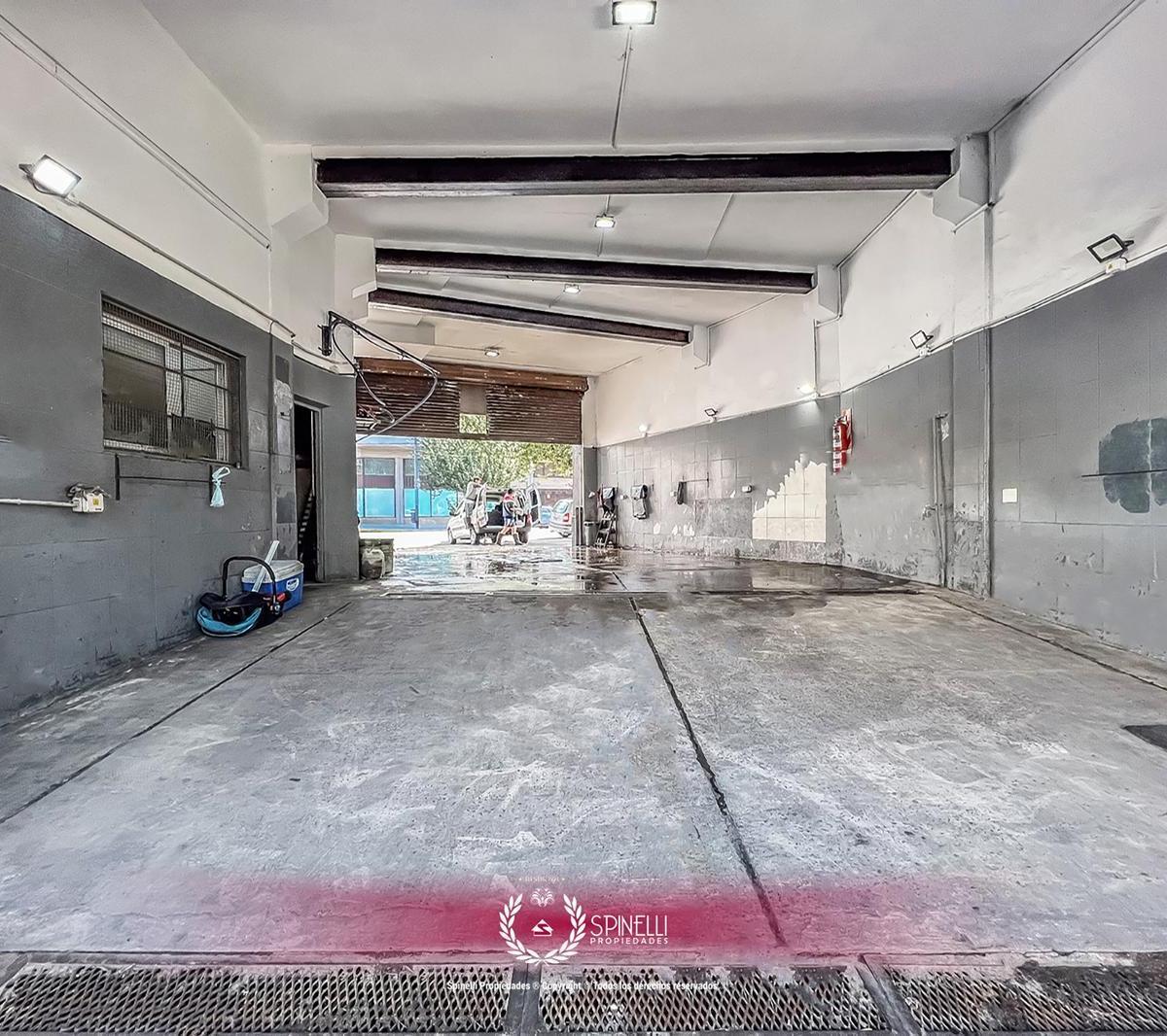 Local con Vivienda de 608 m² en Terreno Usam Parque Chacabuco 1252 m² Vendibles 3