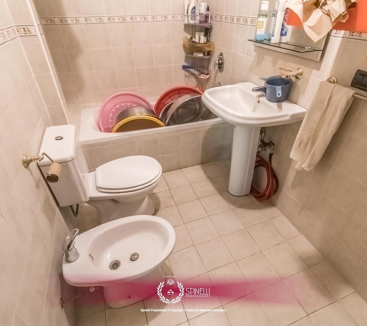 Local con Vivienda de 608 m² en Terreno Usam Parque Chacabuco 1252 m² Vendibles 1