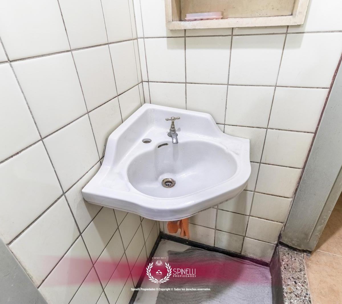 Foto de Local · 98m² · oportunidad inversión apto todo rubro a metros avenida, imagen 3