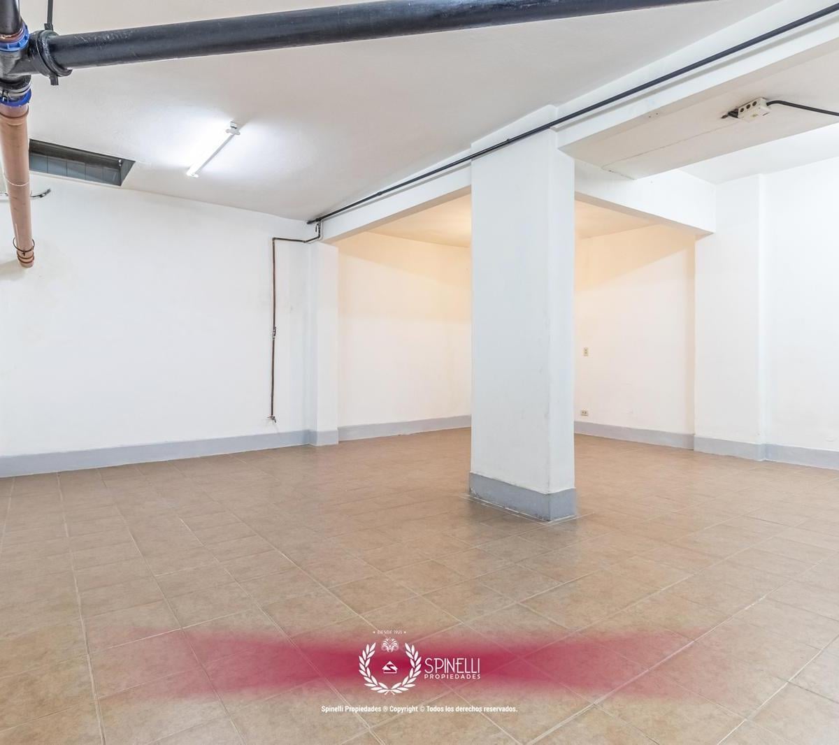 Local · 98m² · oportunidad inversión apto todo rubro a metros avenida Entre Ríos