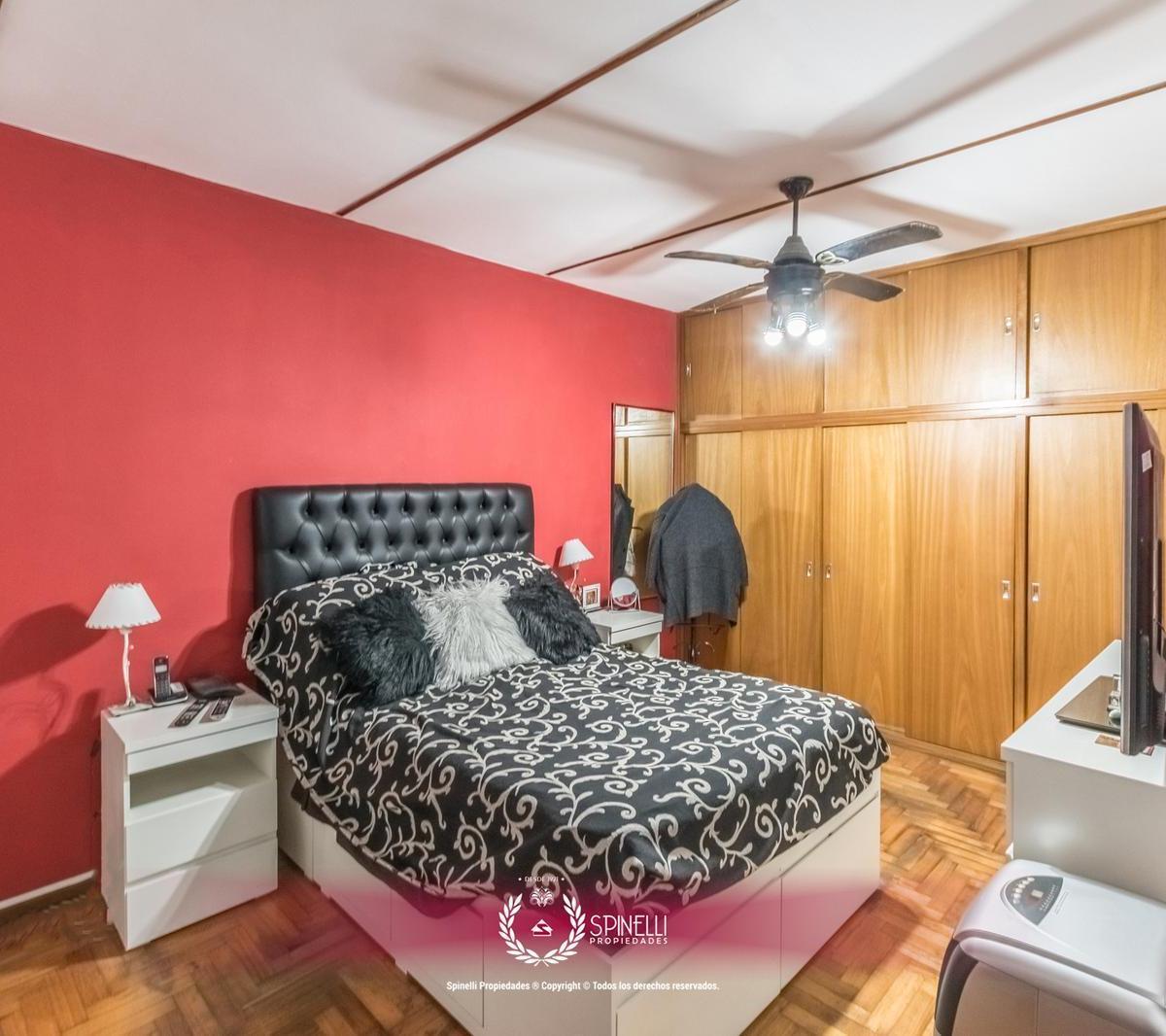 Venta Casa Terreno 126 m² en Boedo Almagro con 277 m² Construidos 3 Terrazas Patio Quincho Parrilla 5