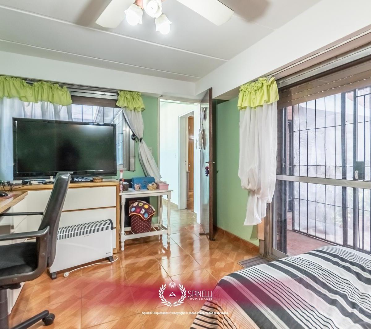 Venta Terreno Corredor Medio 126 m² en Boedo Almagro con 1230 m² Vendibles 3