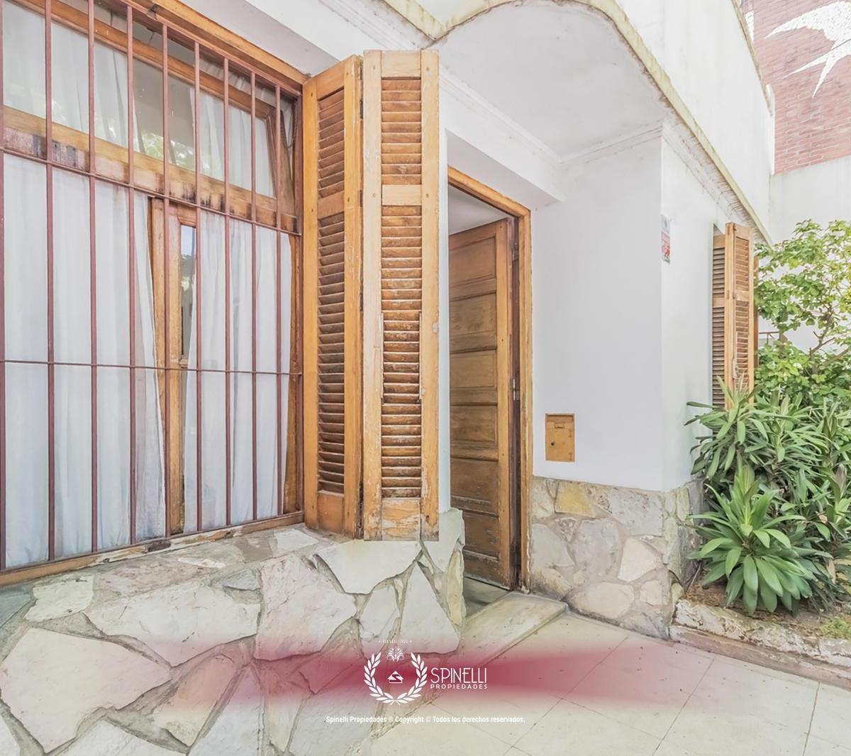 Venta Casa a Reciclar Terreno 334 m² Patio Jardín Terraza Parrilla Mataderos Usam 700 m² Vendibles 4