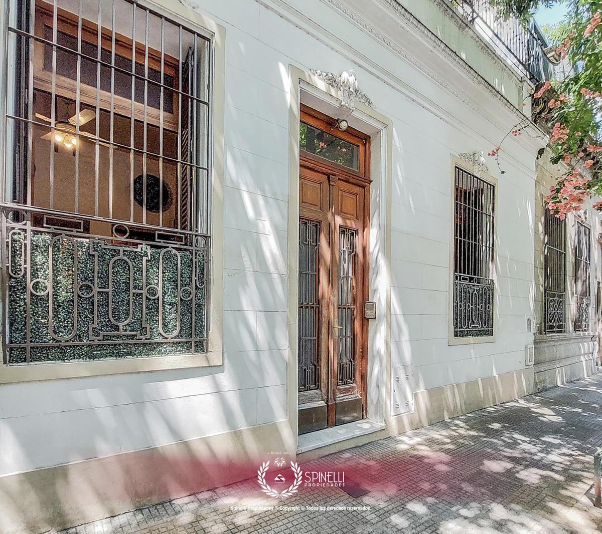 Venta Casa Sobre Terreno 246 m² Construidos Patio Terraza Parrilla Balvanera / Almagro Usam 916 m² 1