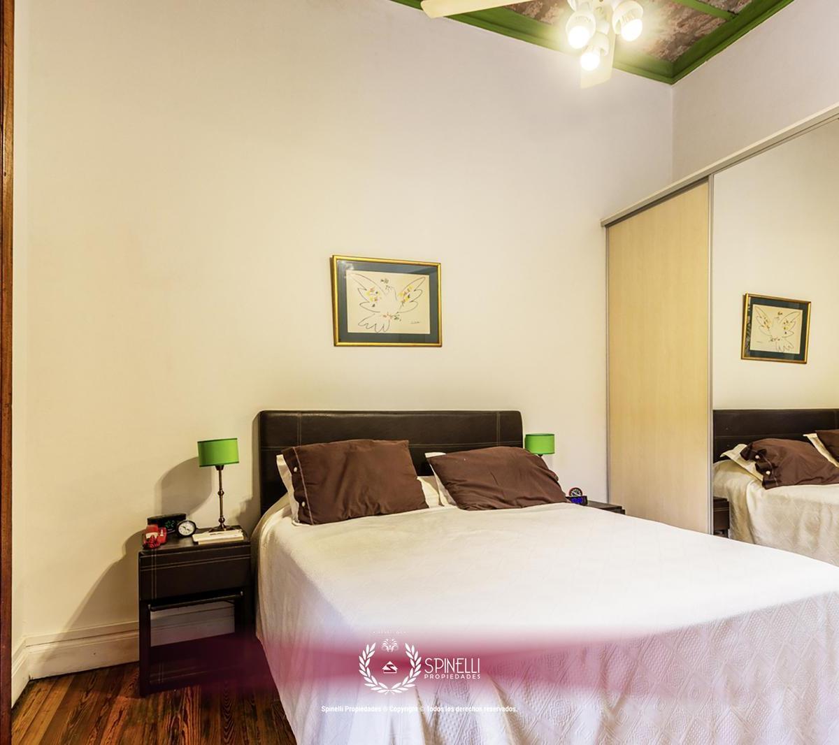 Venta Casa Sobre Terreno 246 m² Construidos Patio Terraza Parrilla Balvanera / Almagro Usam 916 m² 3