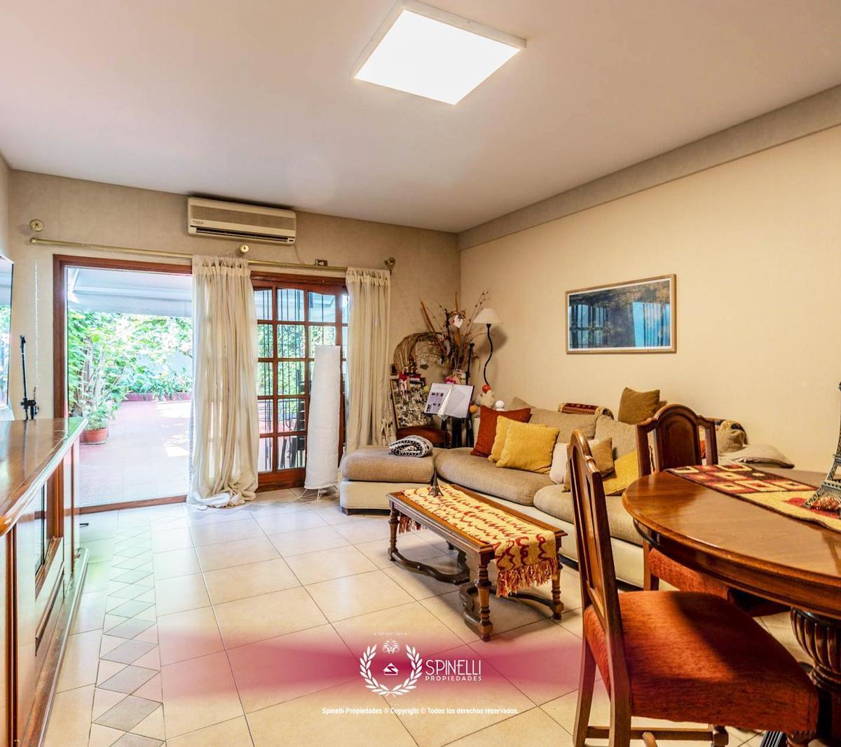 Venta Duplex PH Tipo Casa 4 Ambientes 139 m² con Patio Jardín Parrilla 3 Baños Único en Boedo Almagro 1