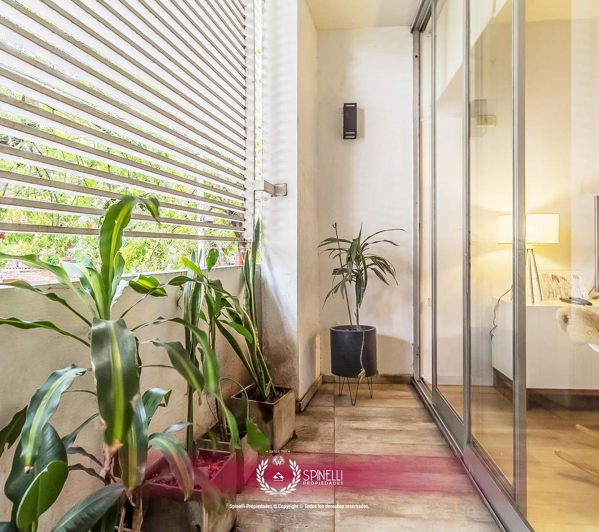Venta Triplex PH Tipo Casa 4 Ambientes 174 m² con Patio Jardín Terraza Parrilla Cochera 3 Baños Boedo 5