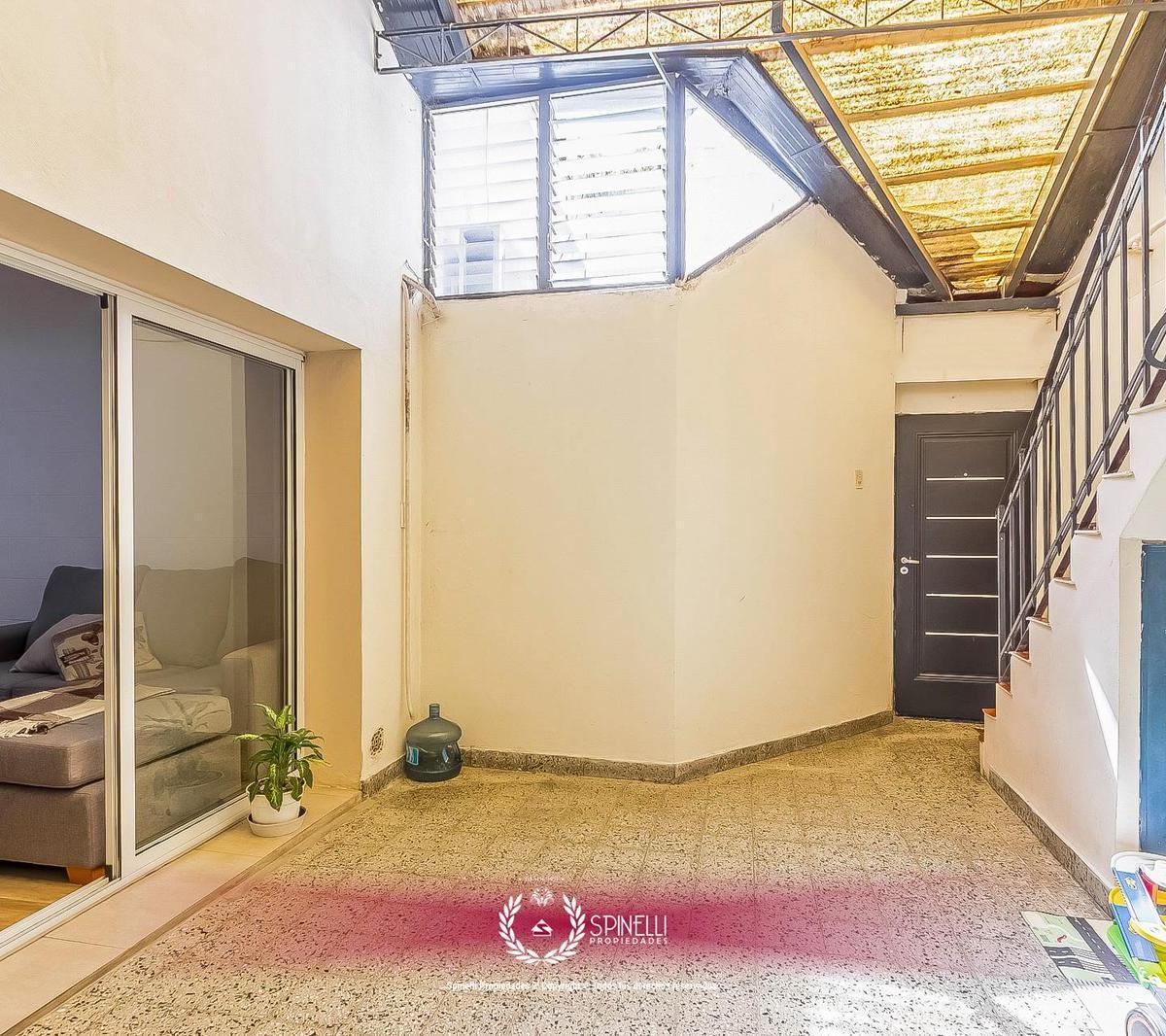 Venta Casa en Boedo 5 Ambientes 240 m² Construidos Sobre Terreno Lote de 146 m² Usab2 454 m² Vendibles 3