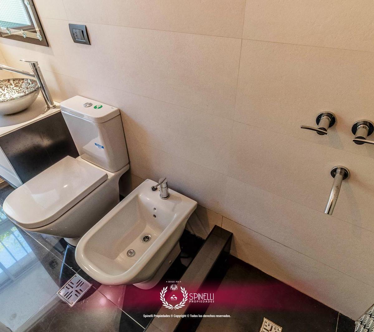 Venta Casa en Boedo 4 Ambientes 117 m² Terreno de 78 m² 5