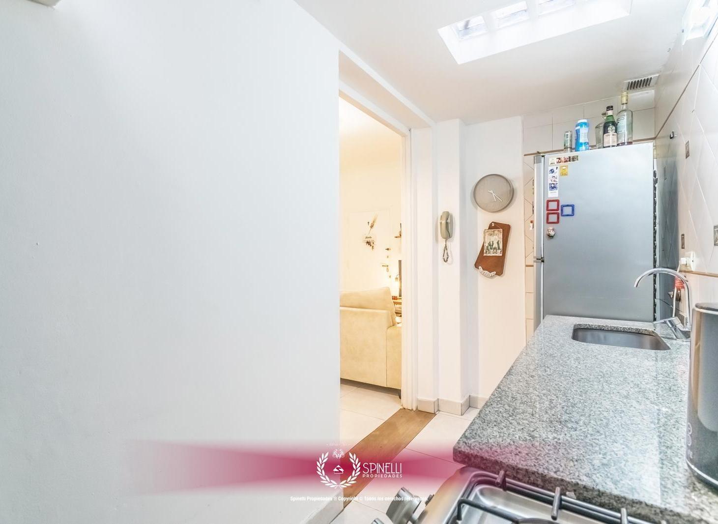 Venta departamento 3 ambientes PB de 43M² 12M² patio en Boedo bajas expensas cocina y baño nuevos