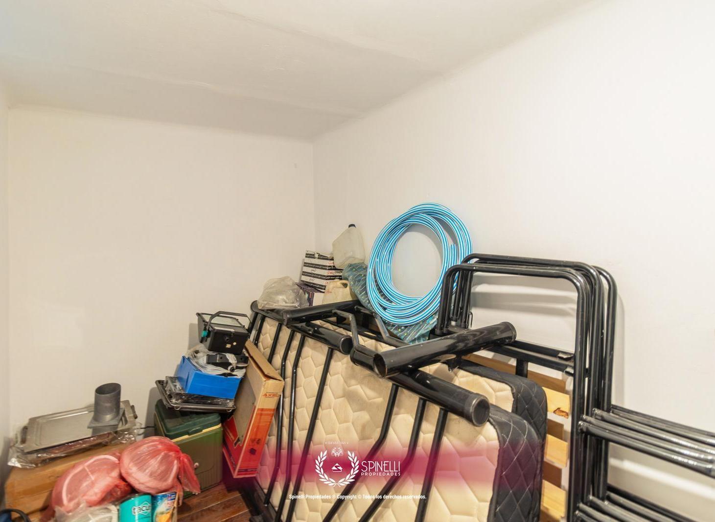 Venta ph tipo casa 4 ambientes con dependencia 146M² 2 patios entrada independiente sin expensas