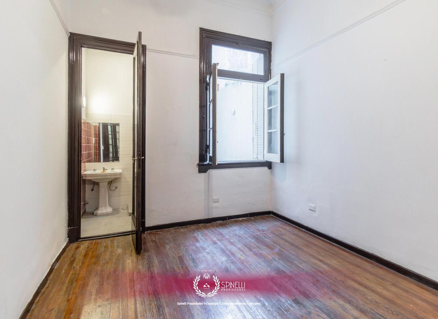 Venta ph tipo casa 4 ambientes con dependencia 146M² 2 patios entrada independiente sin expensas