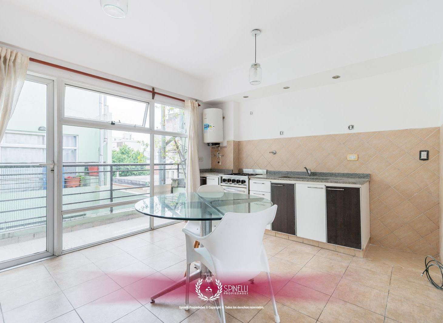 Venta departamento 2 ambientes 39M² con cochera y 2 balcones en Boedo apto crédito hipotecario