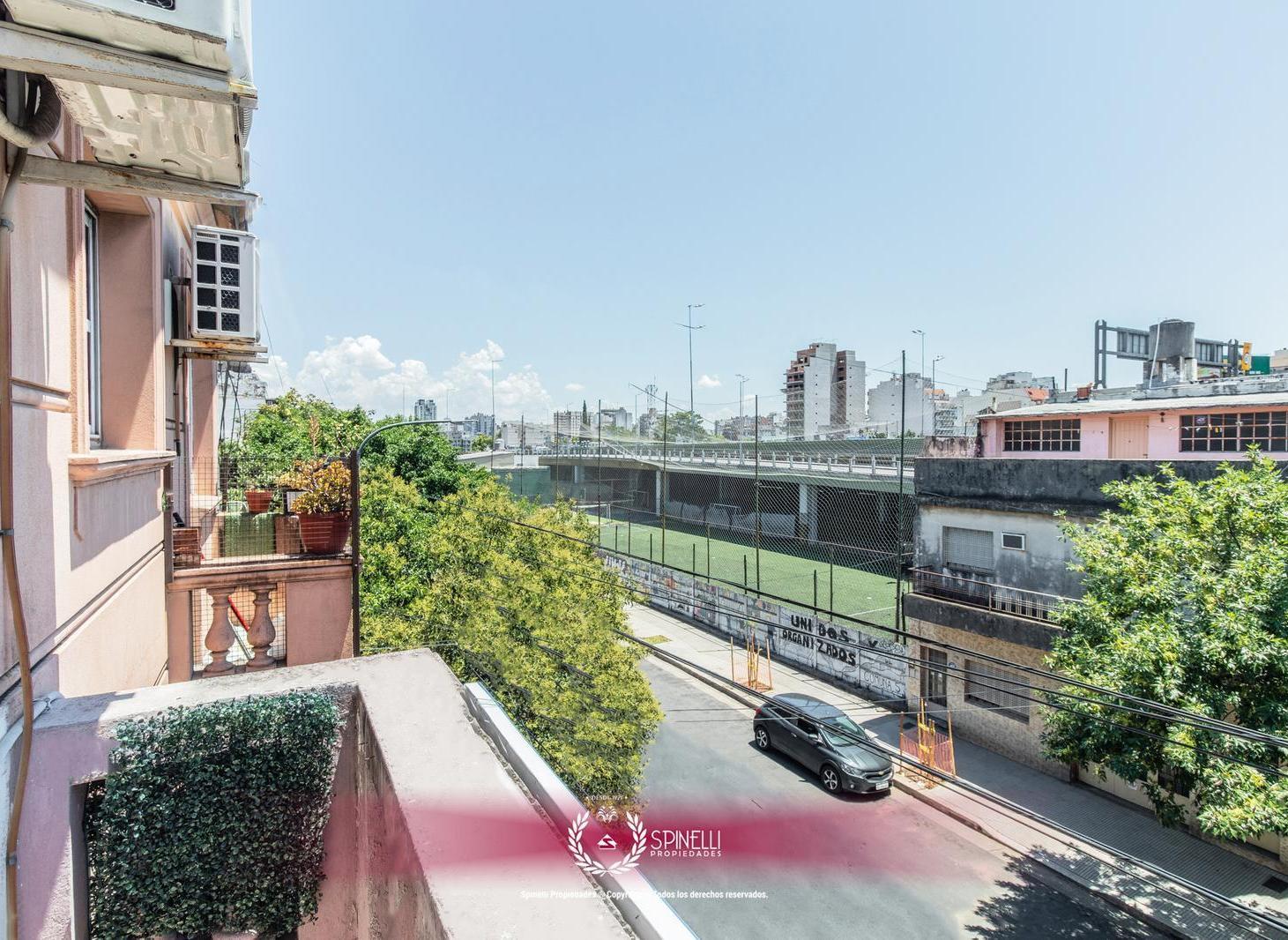 Foto de Venta departamento 3 ambientes 46M² 2do por escaleras con balcón al, imagen 5