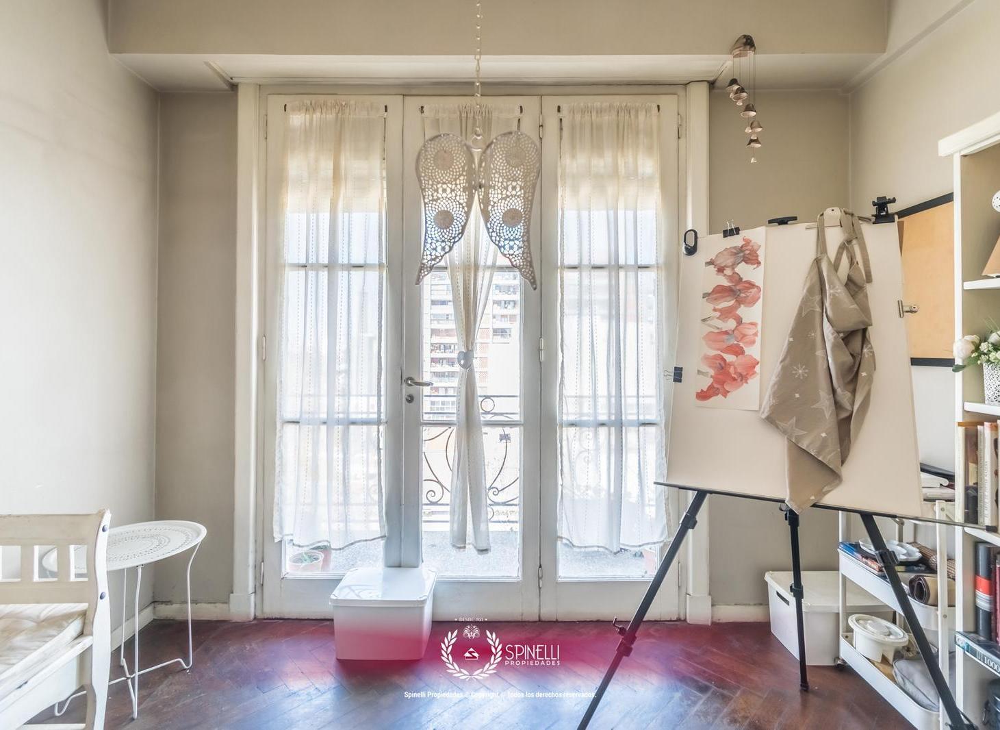 Venta departamento 4 ambientes 71M² balcón frente apto crédito en la mejor zona de Parque Patricios