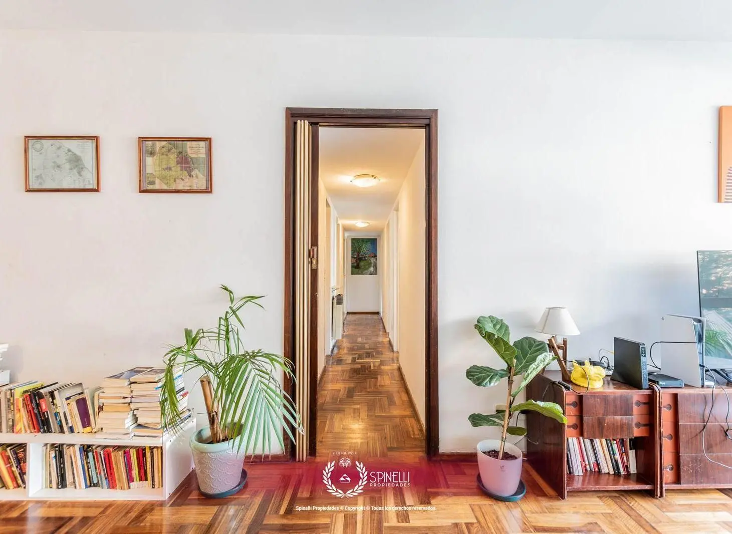 Venta departamento 5 ambientes con cochera 105M² con balcón al frente en Coghlan / Villa Urquiza 5