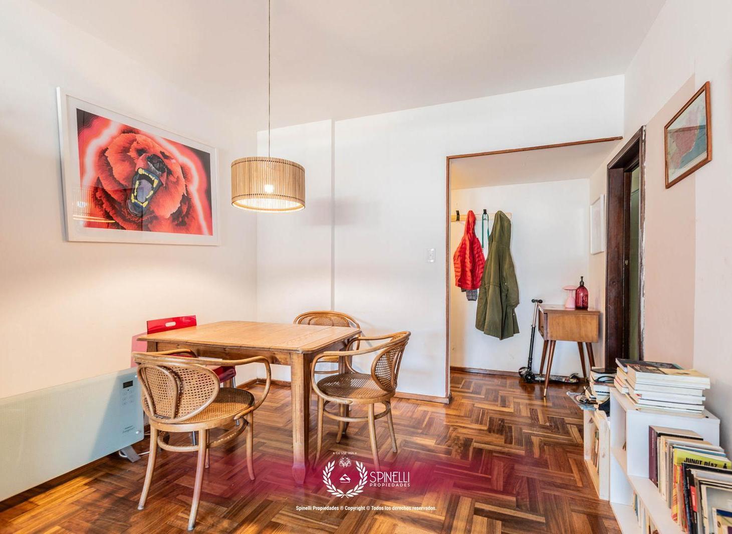 Foto de Venta departamento 5 ambientes con cochera 105M² con balcón al frente, imagen 2
