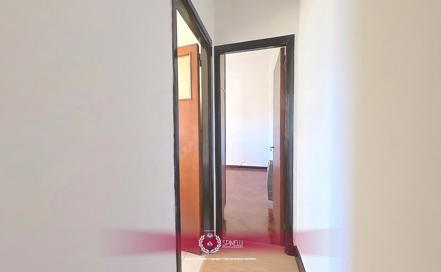 Alquiler departamento 2 ambientes 44M² en Boedo segundo piso por escaleras todo luminosidad