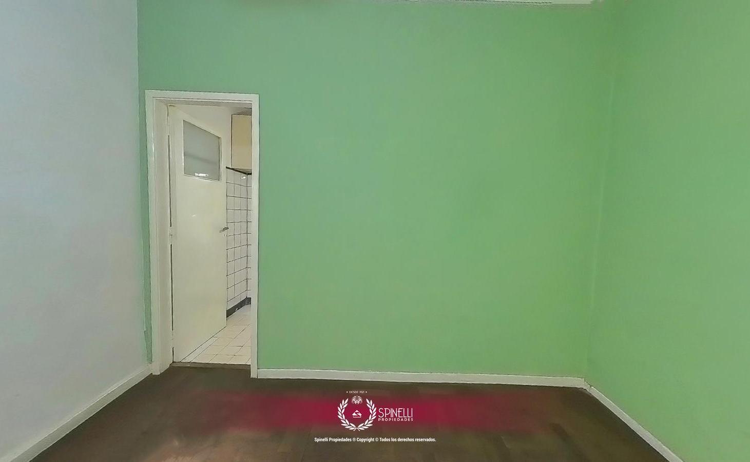 Alquiler departamento tipo PH 1 ambiente 45M² Balvanera San Cristóbal planta baja lateral con patio