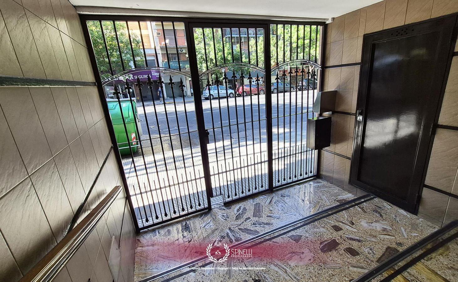 Alquiler departamento 1 ambiente 25M² con patio lateral en Boedo / Caballito bajas expensas