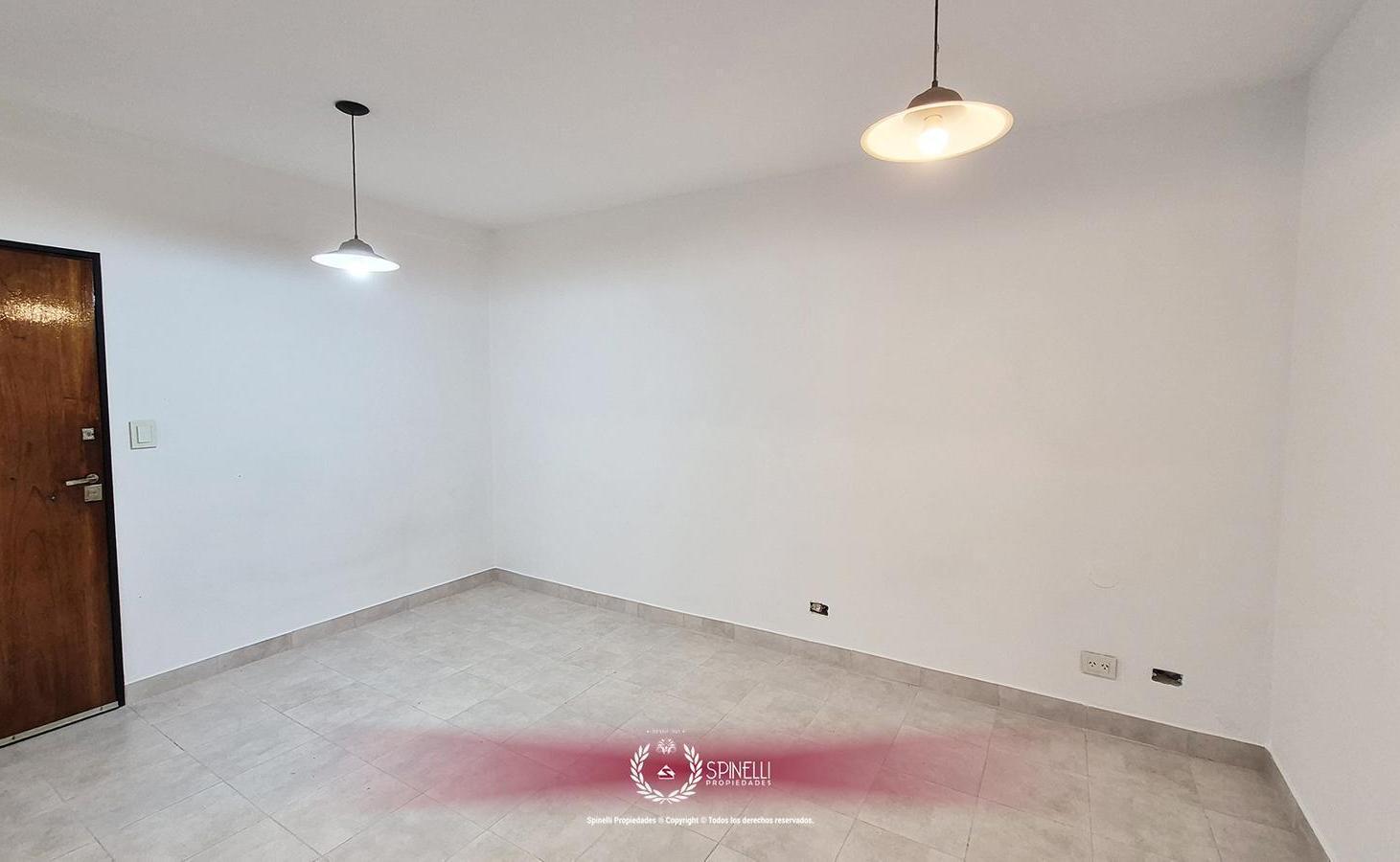 Alquiler departamento 1 ambiente 25M² con patio lateral en Boedo / Caballito bajas expensas