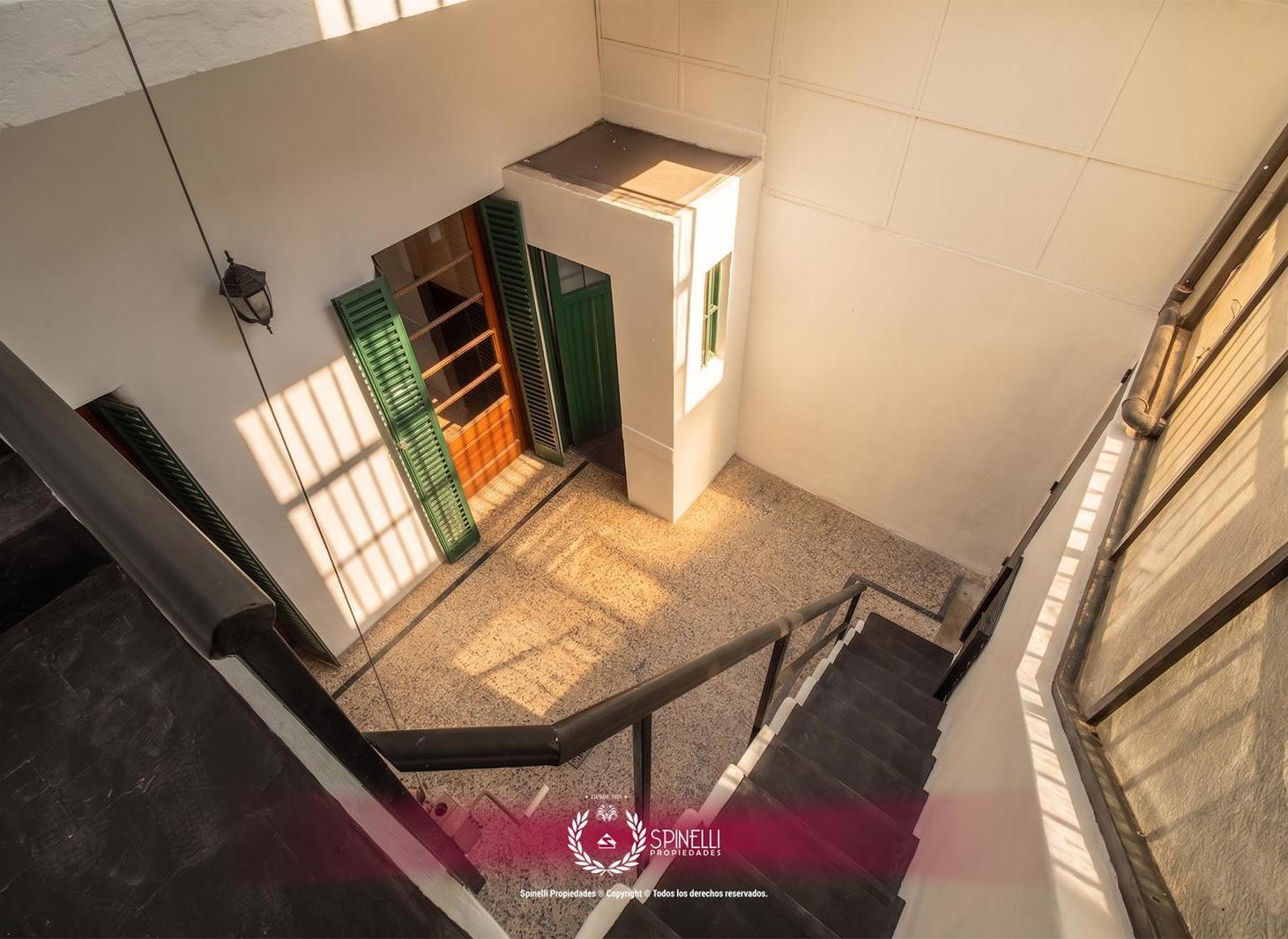 Venta departamento tipo PH 3 ambientes 78m² 15m² con patio terraza y azotea adicional en Boedo