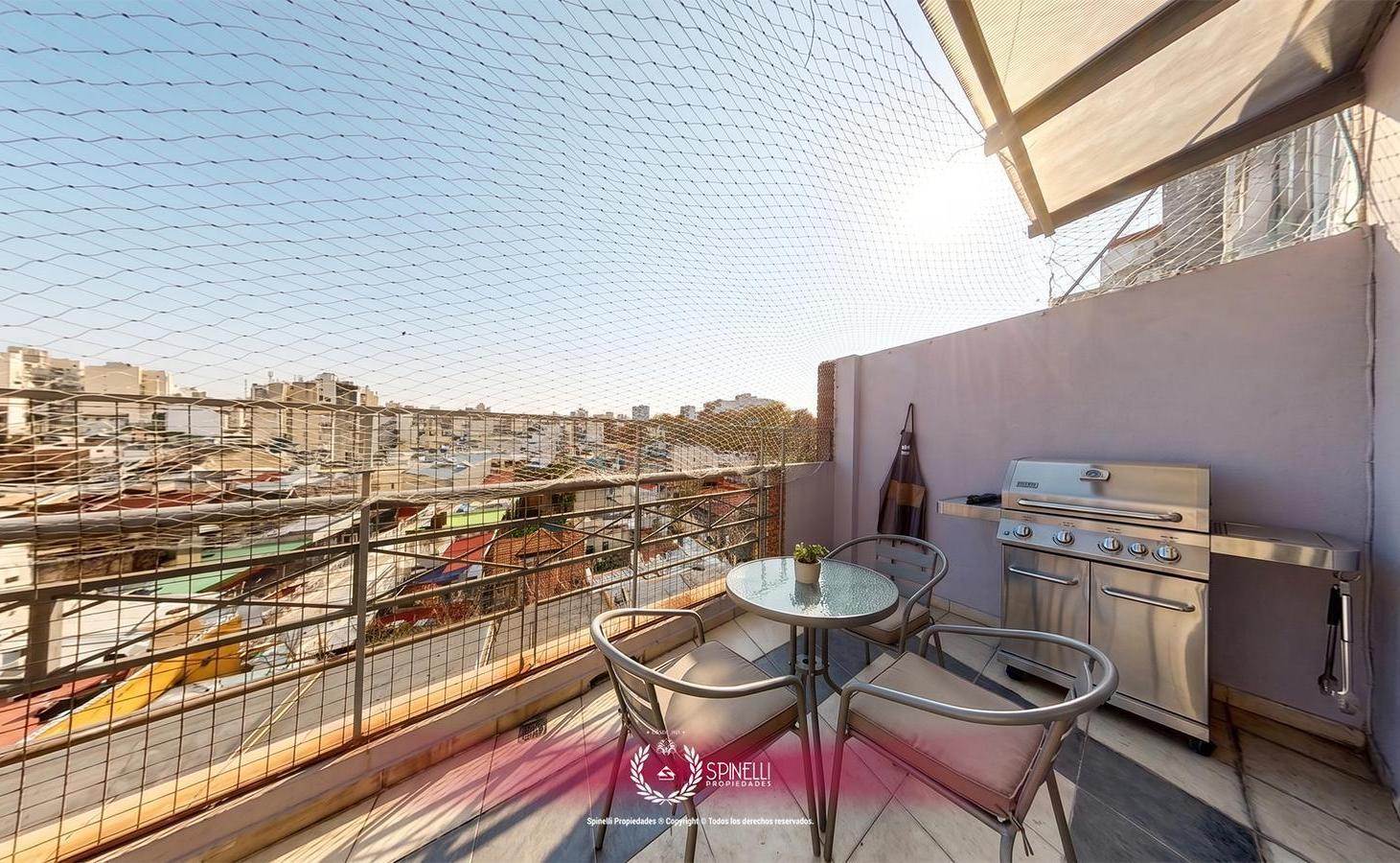 Alquiler departamento semipiso 2 ambientes 48M² cochera en San Cristóbal balcón terraza al frente