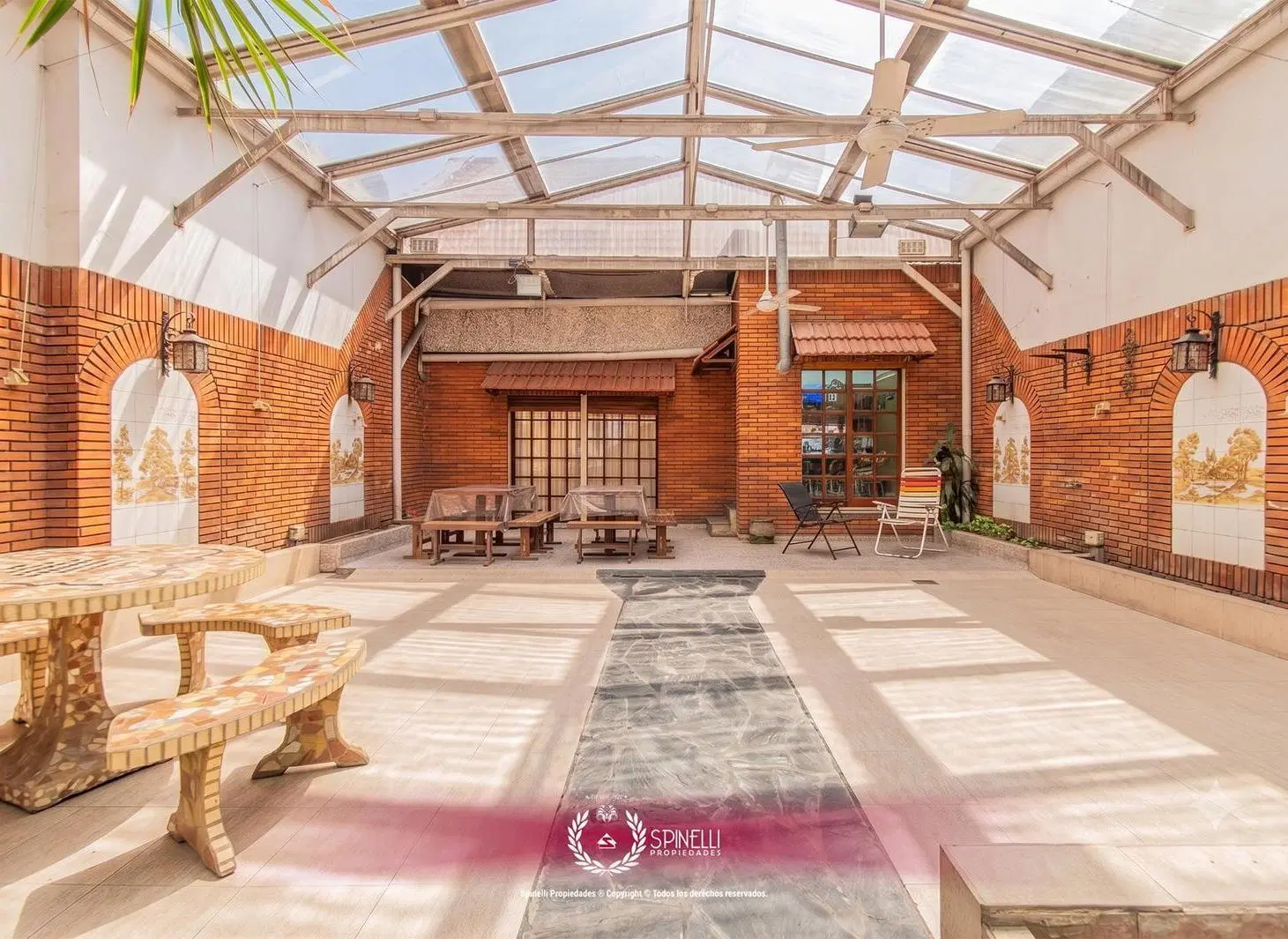 Venta casa en Boedo 4 ambientes 320M² sobre terreno de 223M² en Boedo terraza parrilla jardin garage 2