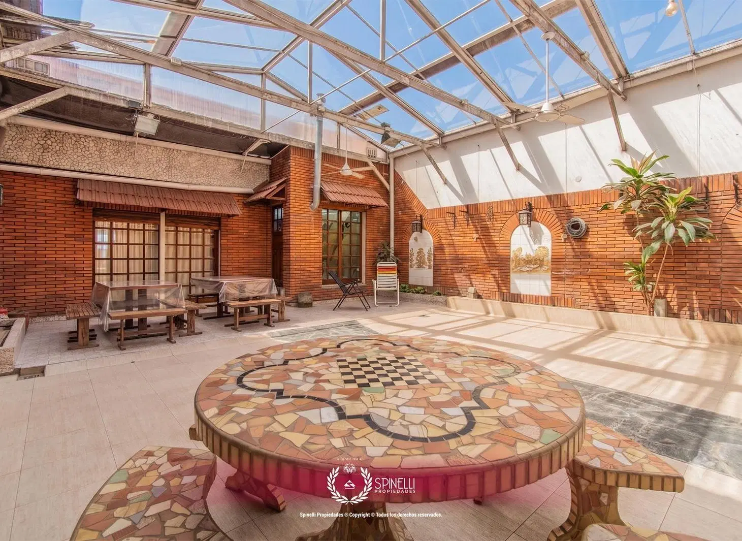 Venta casa en Boedo 4 ambientes 320M² sobre terreno de 223M² en Boedo terraza parrilla jardin garage 5