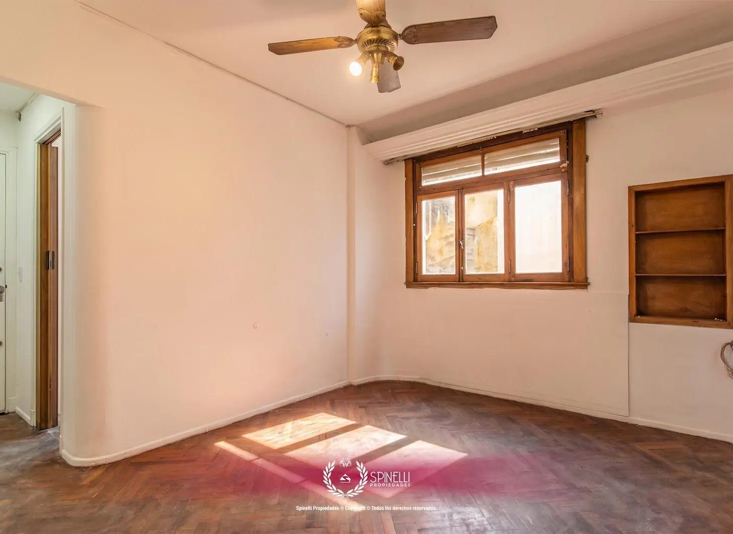 Venta departamento 3 ambientes 54M² con balcón al frente en Flores un piso por escaleras 3
