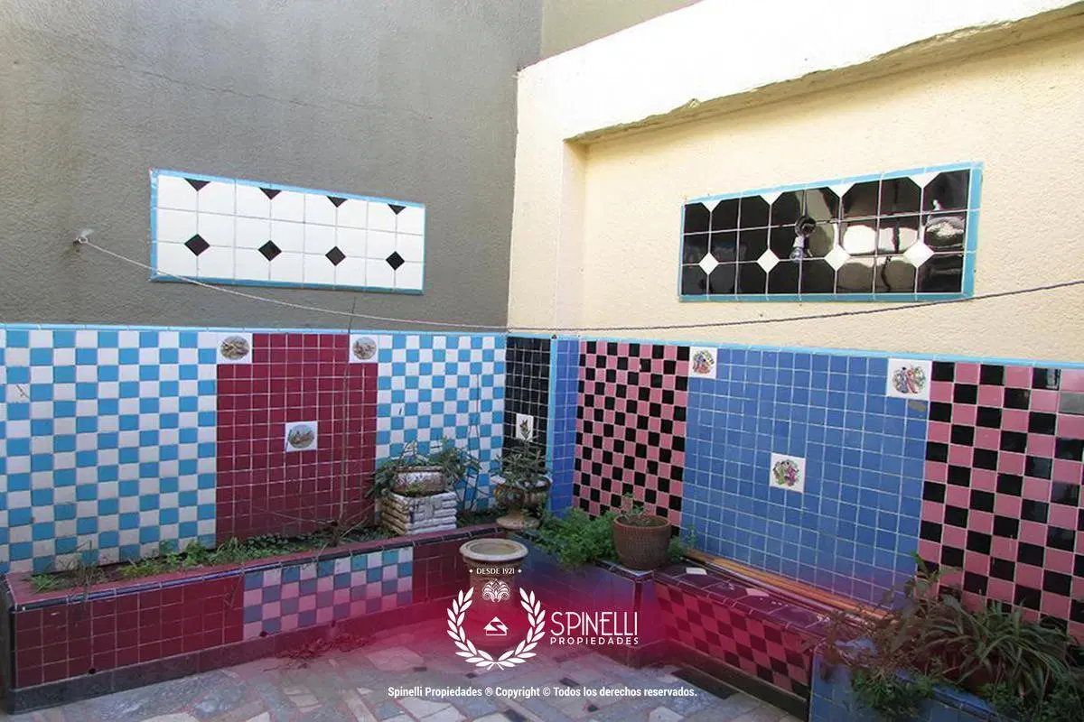 Alquiler PH tipo casa 132M² 3 ambientes dependencia con balcón frente patio andaluz terraza parrilla 5