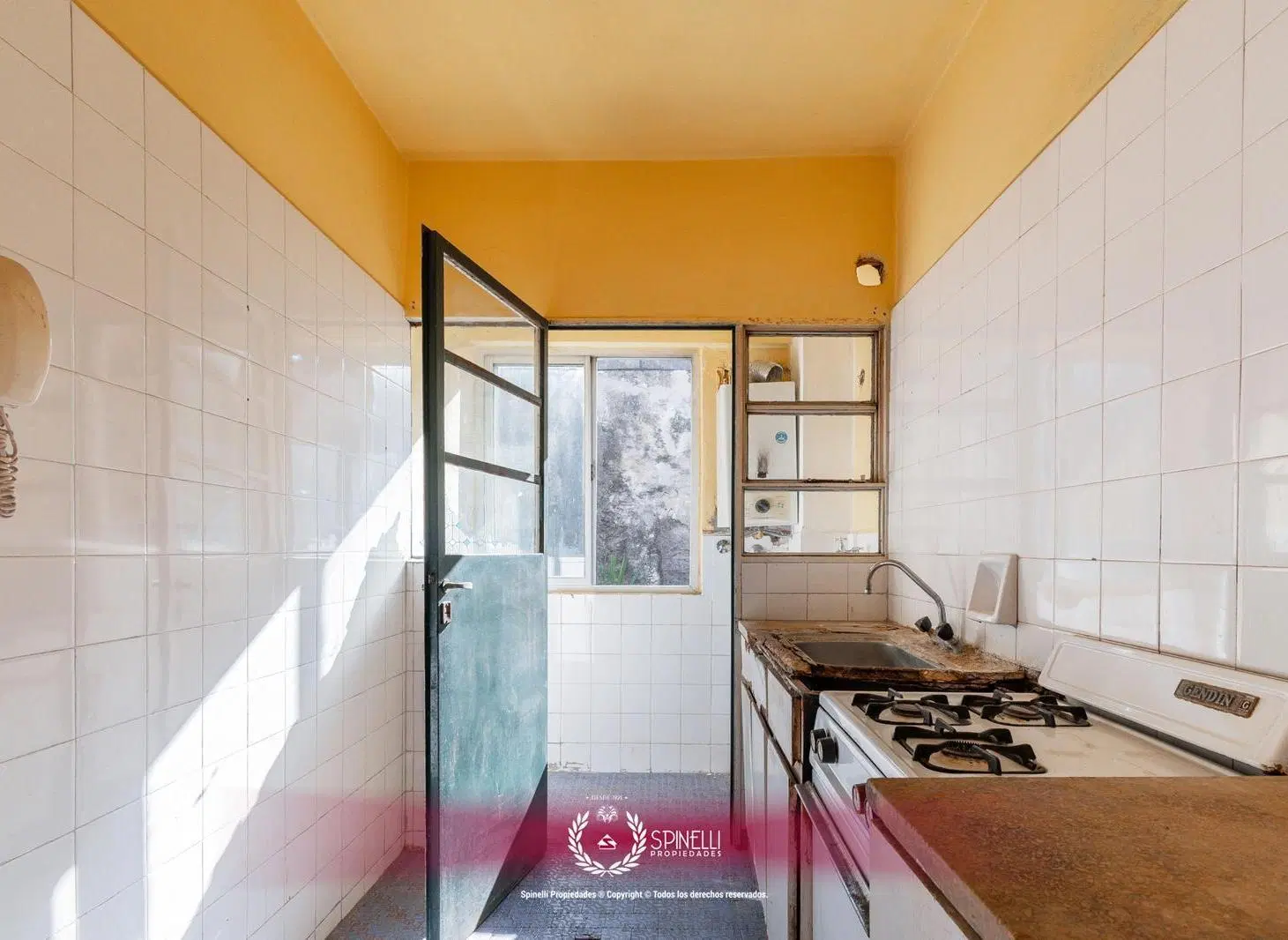 Venta departamento 2 ambientes 46M² con balcón al contrafrente en Boedo a reciclar apto crédito 3
